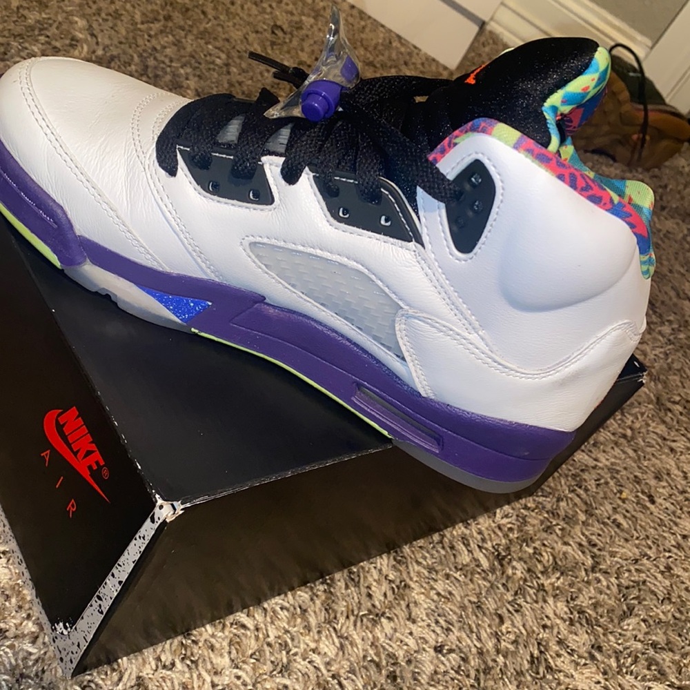 JORDAN RETRO 5 “Fresh Prince”